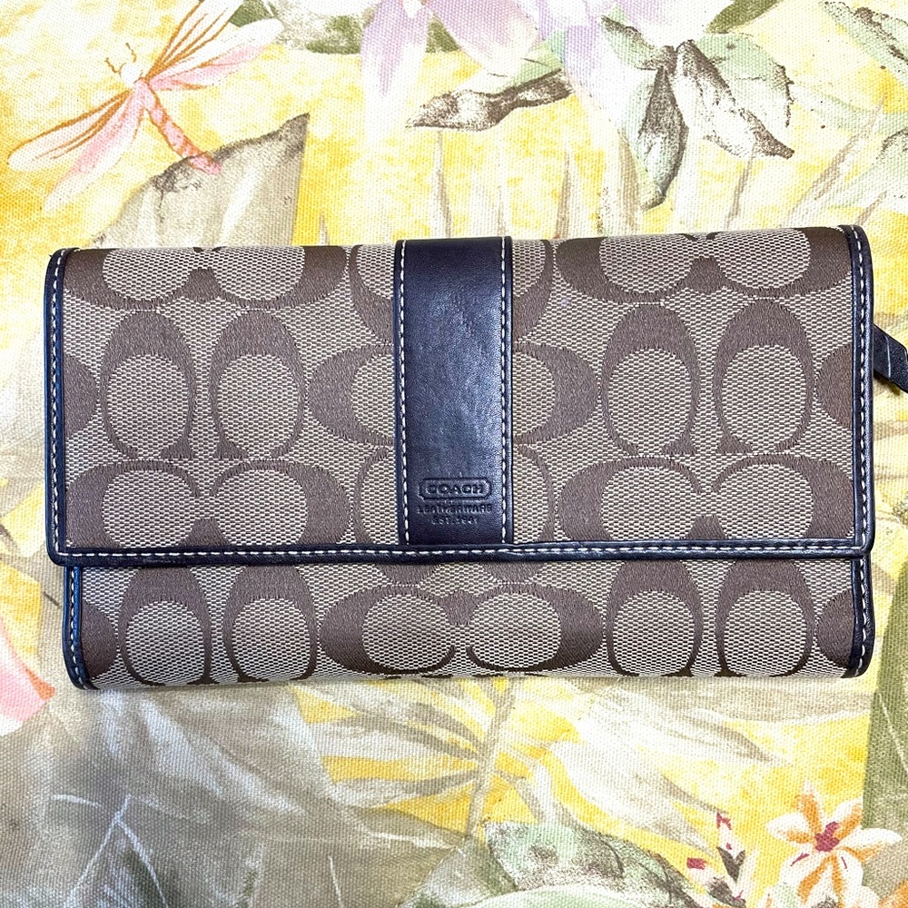 Coach wallet!